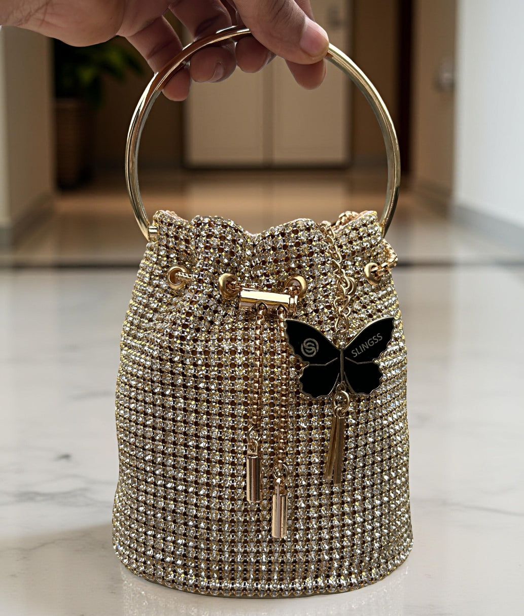 Slingss Exclusive Luxury Range Diamonds Embroidered Partywear Potli Bag For Ladies With Handle & Long Chain