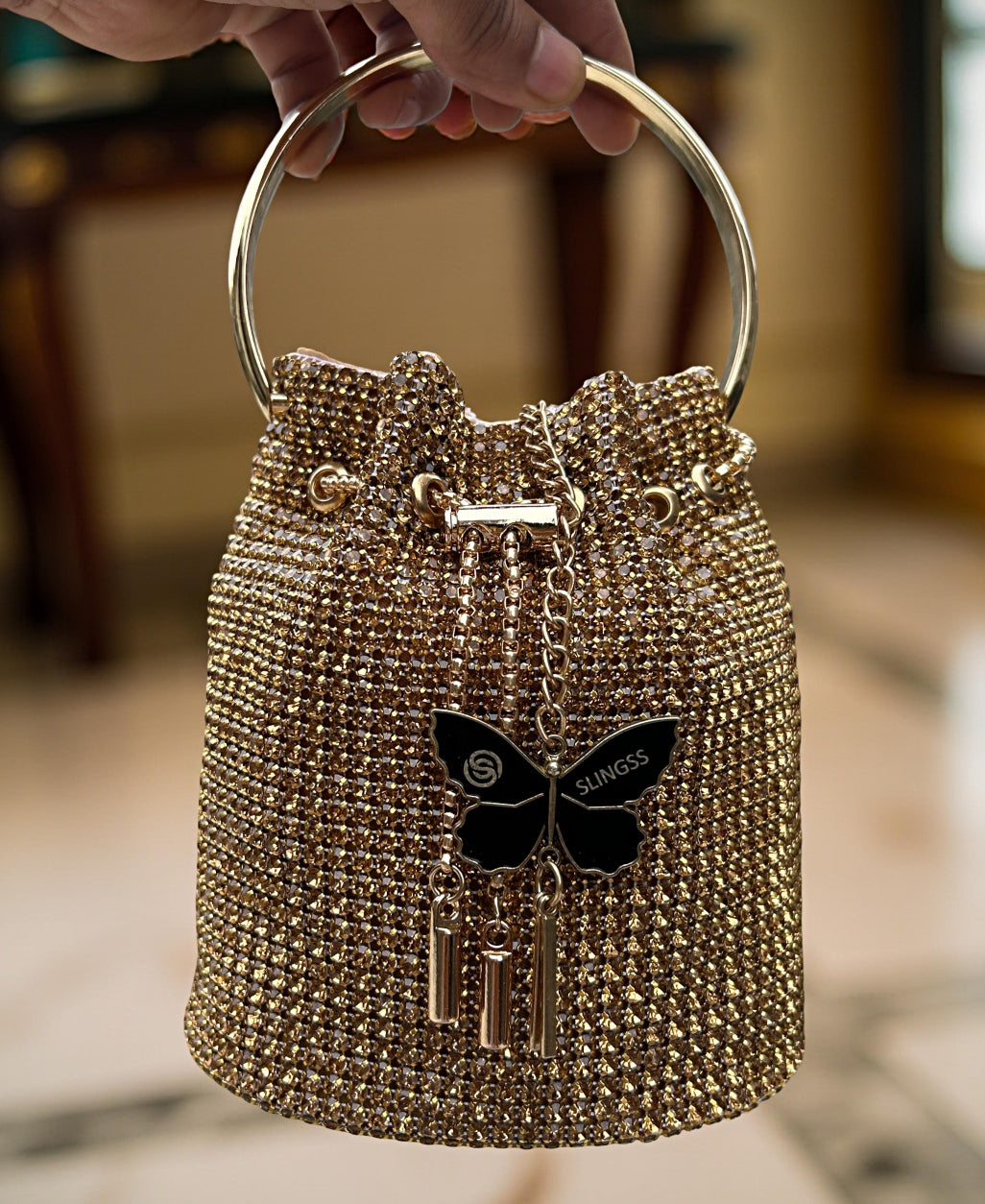 Slingss Exclusive Luxury Range Diamonds Embroidered Partywear Potli Bag For Ladies With Handle & Long Chain